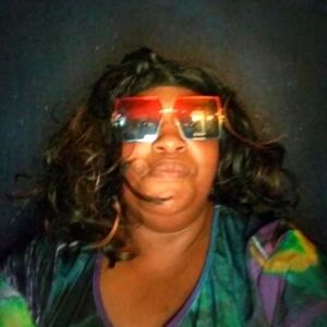 Meet your Posher, Kizzy